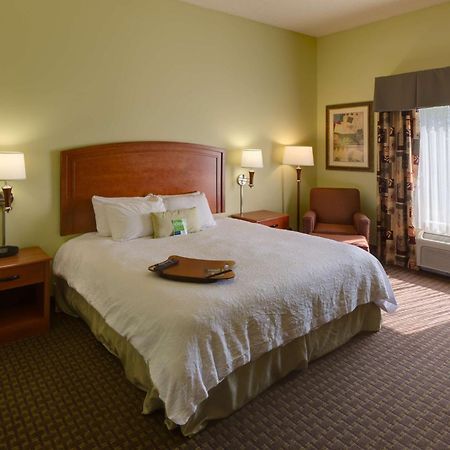 Hampton Inn & Suites Moline-Quad City Int'L Aprt Εξωτερικό φωτογραφία