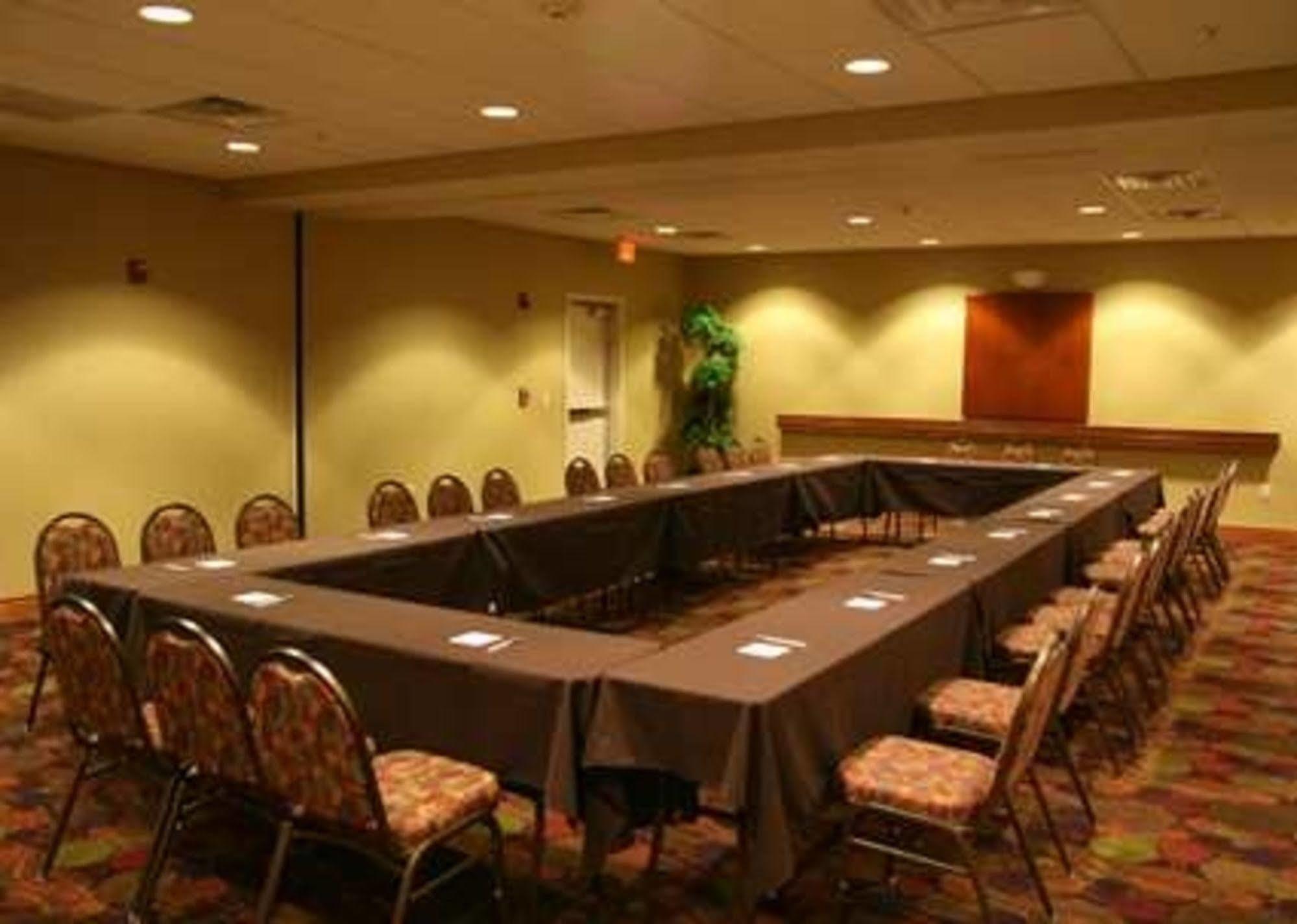 Hampton Inn & Suites Moline-Quad City Int'L Aprt Εξωτερικό φωτογραφία